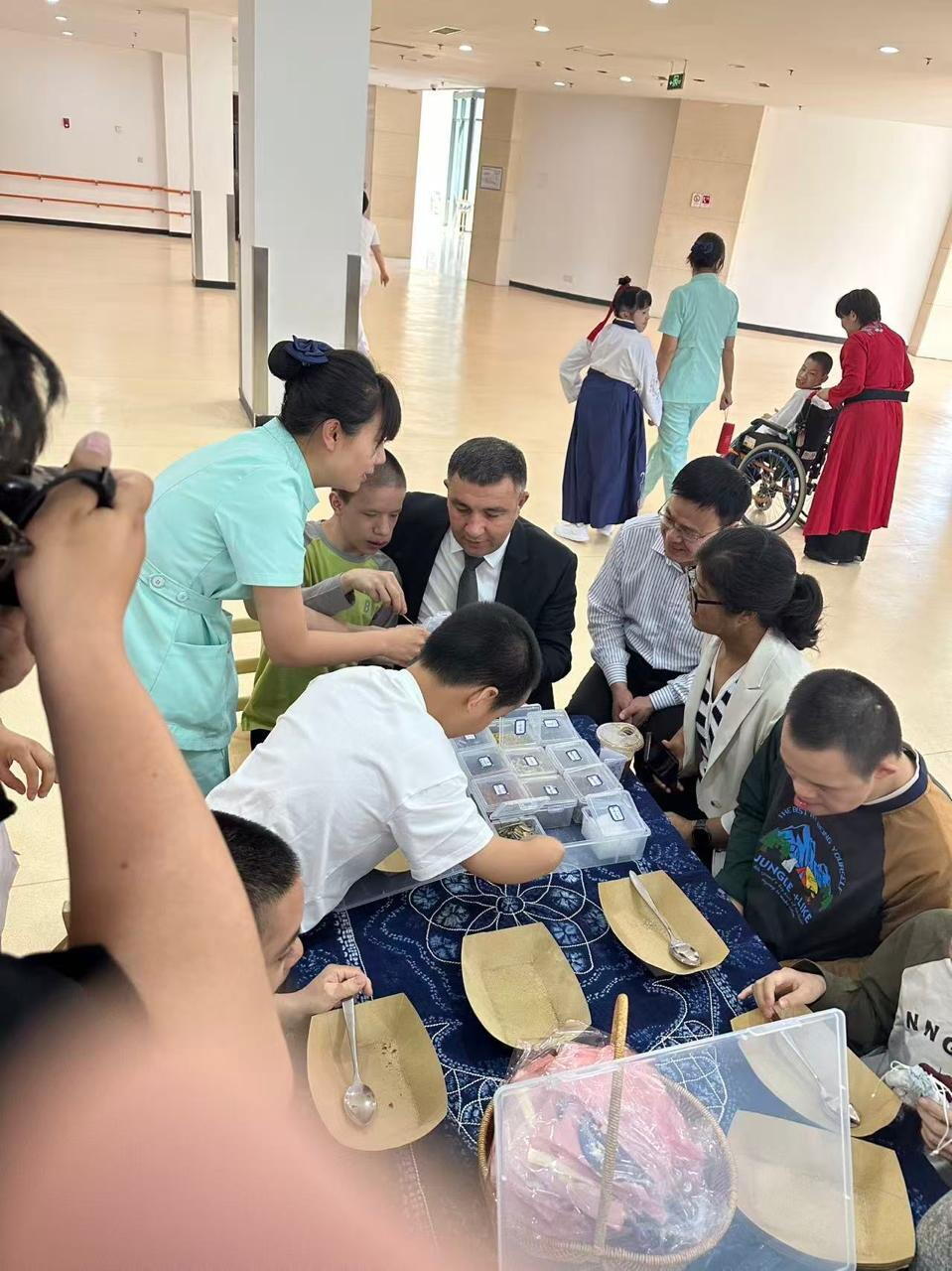 В Пекине организовано благотворительное мероприятие по случаю Дня рождения Общенационального Лидера Гейдара Алиева