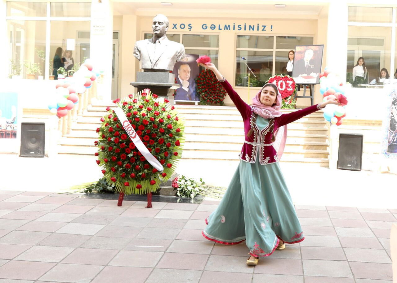 Heydər Əliyev adına Liseydə “Zamana sığmayan ömür” adlı tədbir keçirilib