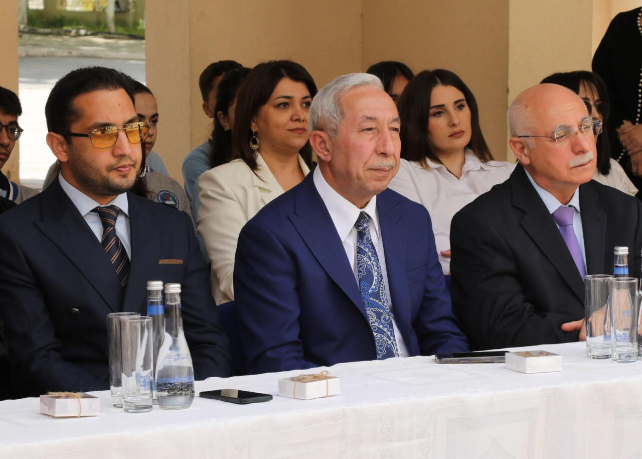 Heydər Əliyev adına Liseydə “Zamana sığmayan ömür” adlı tədbir keçirilib