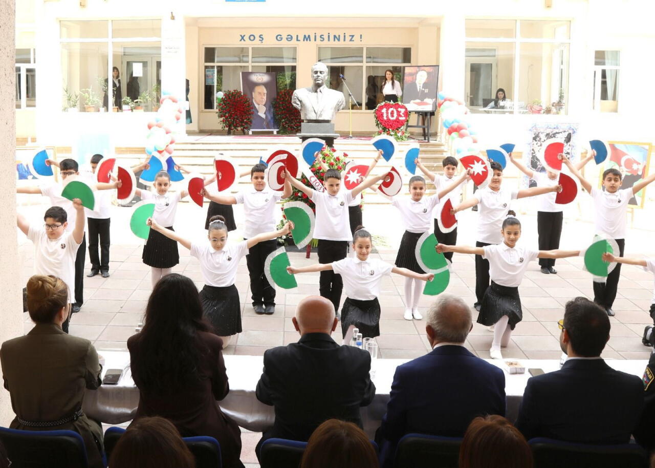 Heydər Əliyev adına Liseydə “Zamana sığmayan ömür” adlı tədbir keçirilib