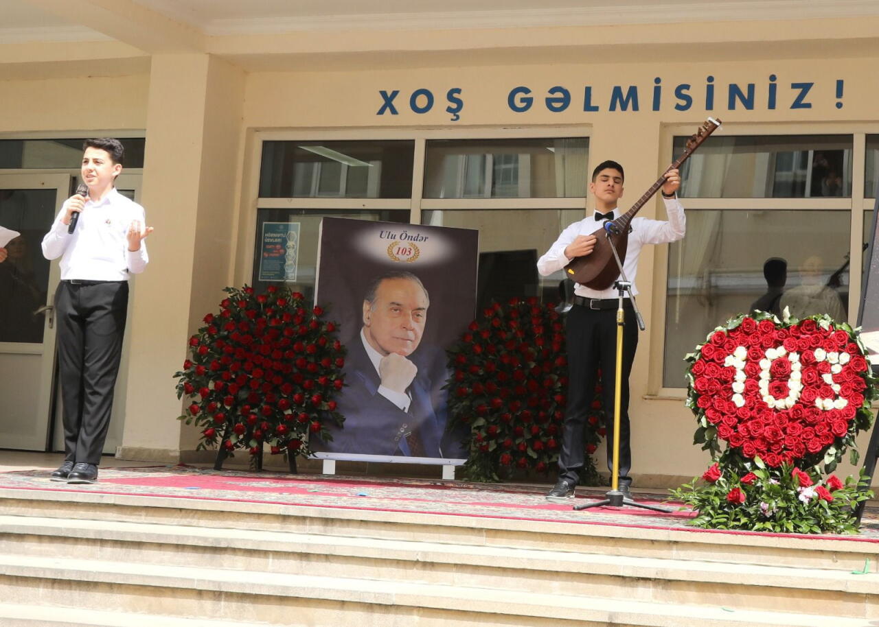 Heydər Əliyev adına Liseydə “Zamana sığmayan ömür” adlı tədbir keçirilib