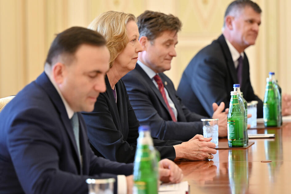 Президент Ильхам Алиев принял главного исполнительного директора компании bp