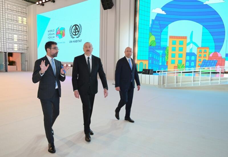 Prezident İlham Əliyevin sosial şəbəkə səhifələrində dövlət başçısının Bakı Olimpiya Stadionunun ərazisində WUF13 ilə əlaqədar görülən işlərlə tanışlığını əks etdirən kadrlar paylaşılıb