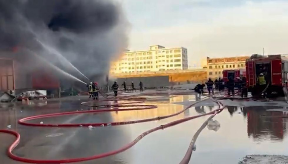 Lökbatandakı yanğının söndürülməsinə 40 texnika, 2 helikopter cəlb olunub