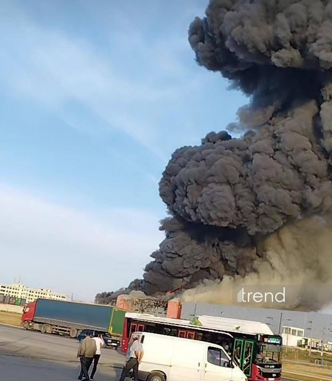 Lökbatandakı yanğının söndürülməsinə 40 texnika, 2 helikopter cəlb olunub