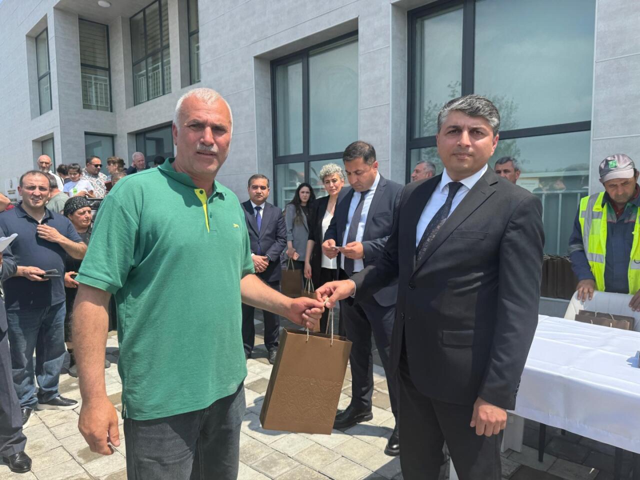 Zəngilan şəhərinə köçən daha 59 ailəyə evlərinin açarları təqdim olunub