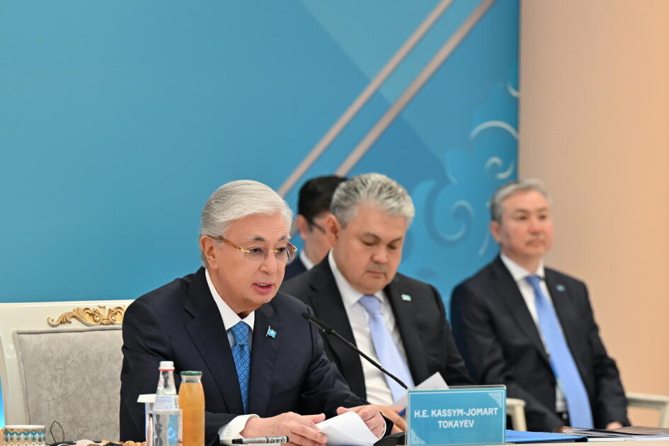 Prezident İlham Əliyev Türküstanda TDT-nin qeyri-rəsmi Zirvə görüşündə iştirak edib