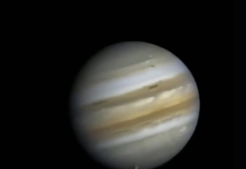Уникальные кадры Юпитера - наблюдения аппарата Voyager 1