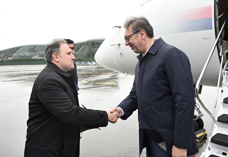 Serbiya Prezidenti Azərbaycana səfərə gəlib