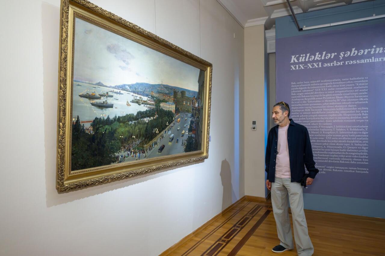 Баку в ярких красках ветра – в рамках WUF13 представлена уникальная художественная экспозиция