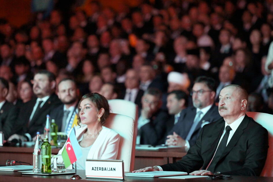Prezident İlham Əliyev və Birinci xanım Mehriban Əliyeva Ümumdünya Şəhərsalma Forumunun 13-cü Sessiyasının açılış mərasimində iştirak ediblər