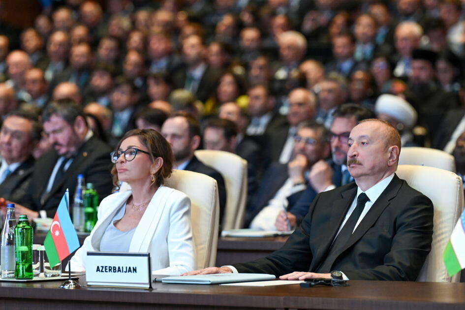 Prezident İlham Əliyev və Birinci xanım Mehriban Əliyeva Ümumdünya Şəhərsalma Forumunun 13-cü Sessiyasının açılış mərasimində iştirak ediblər