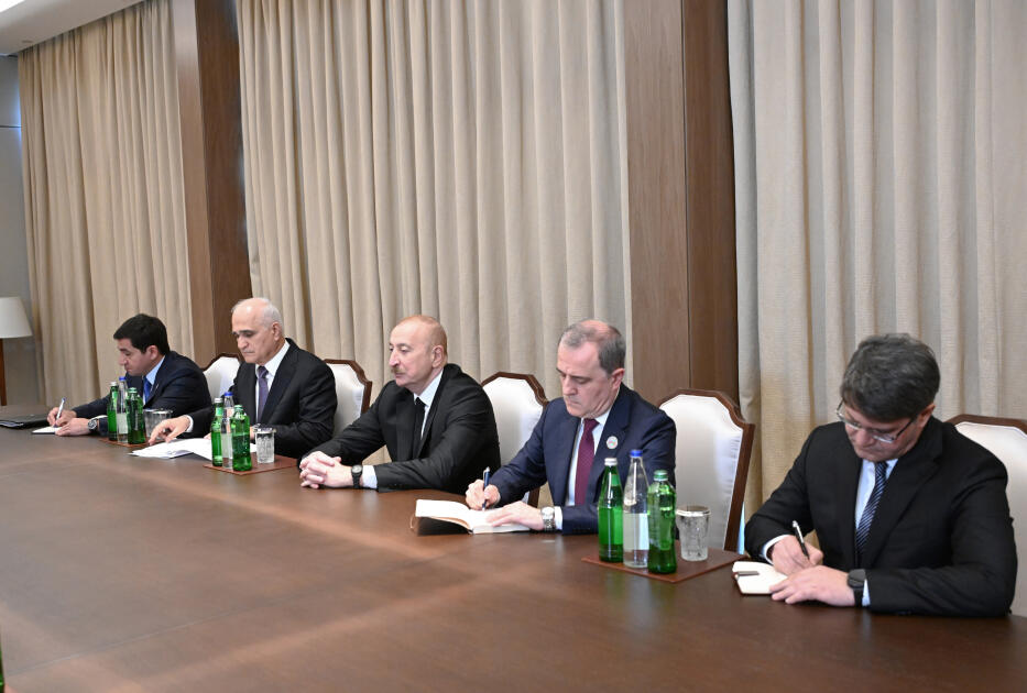 Prezident İlham Əliyev Çin Dövlət Şurasının Baş nazirinin müavinini qəbul edib