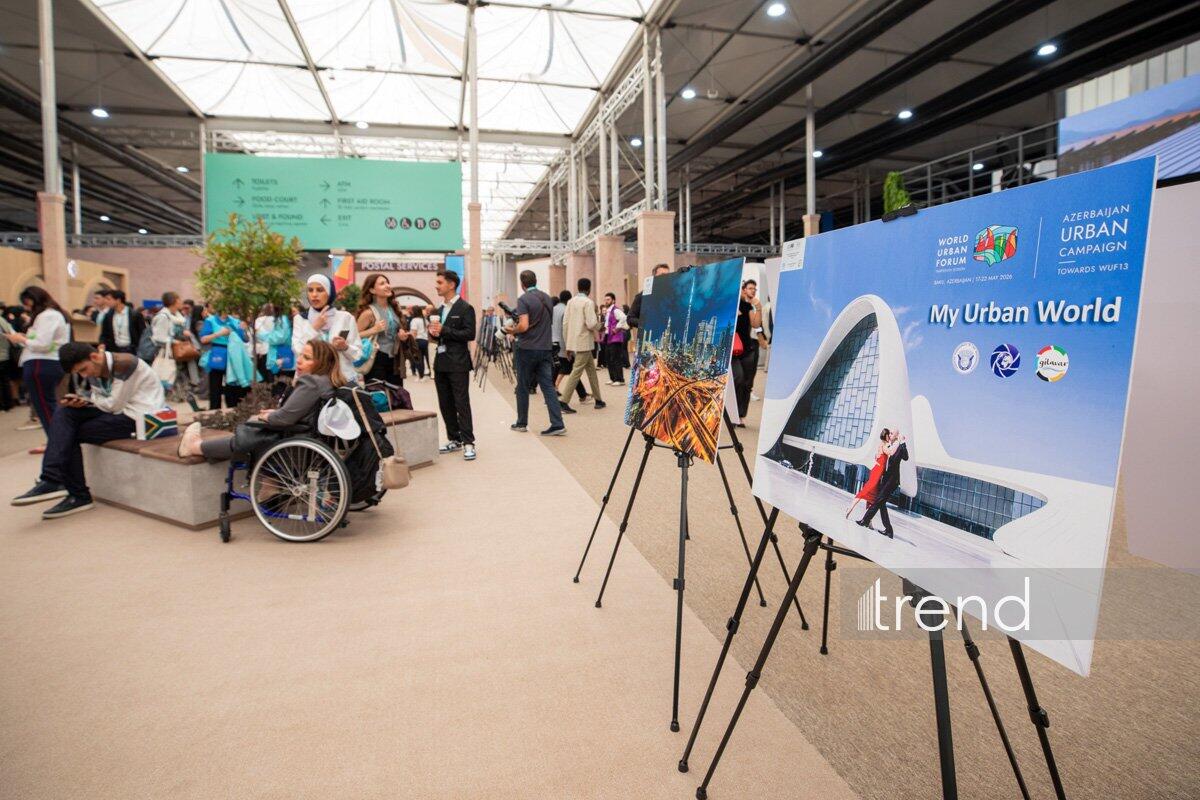 На WUF13 в Баку представлены фотовыставки о городской жизни, минной опасности и урбициде