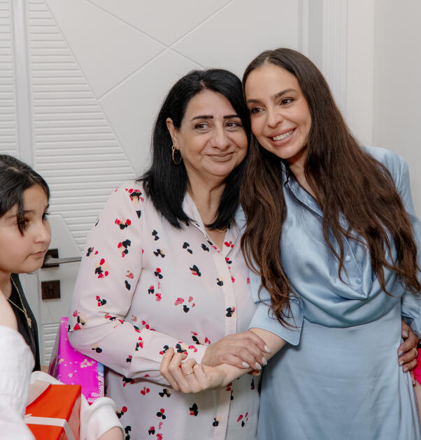 Leyla Əliyeva və Alona Əliyeva Sosial Reabilitasiya Mərkəzini ziyarət ediblər