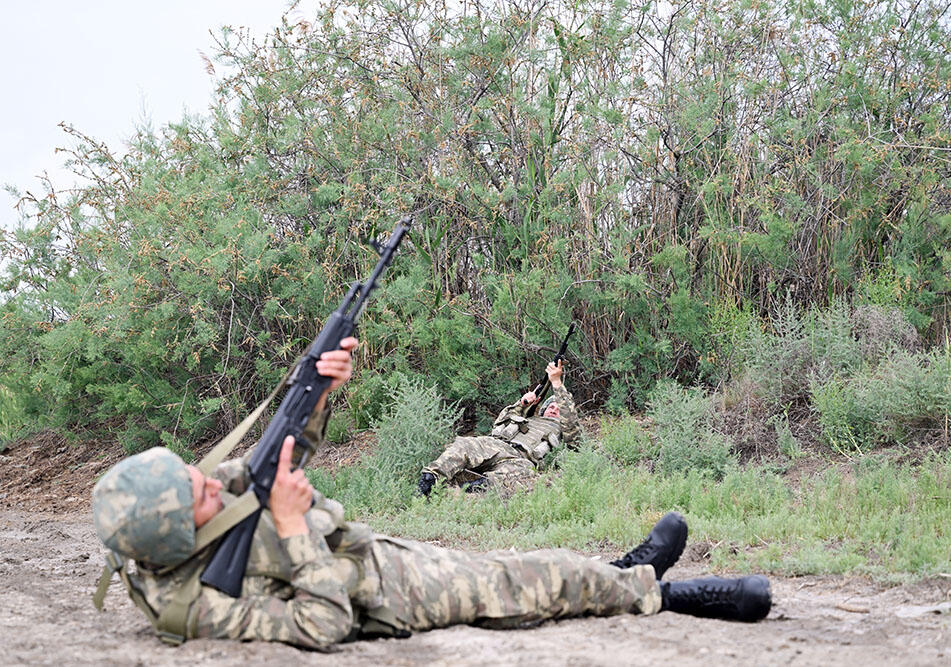 В Азербайджане проведены учебные сборы с военнообязанными