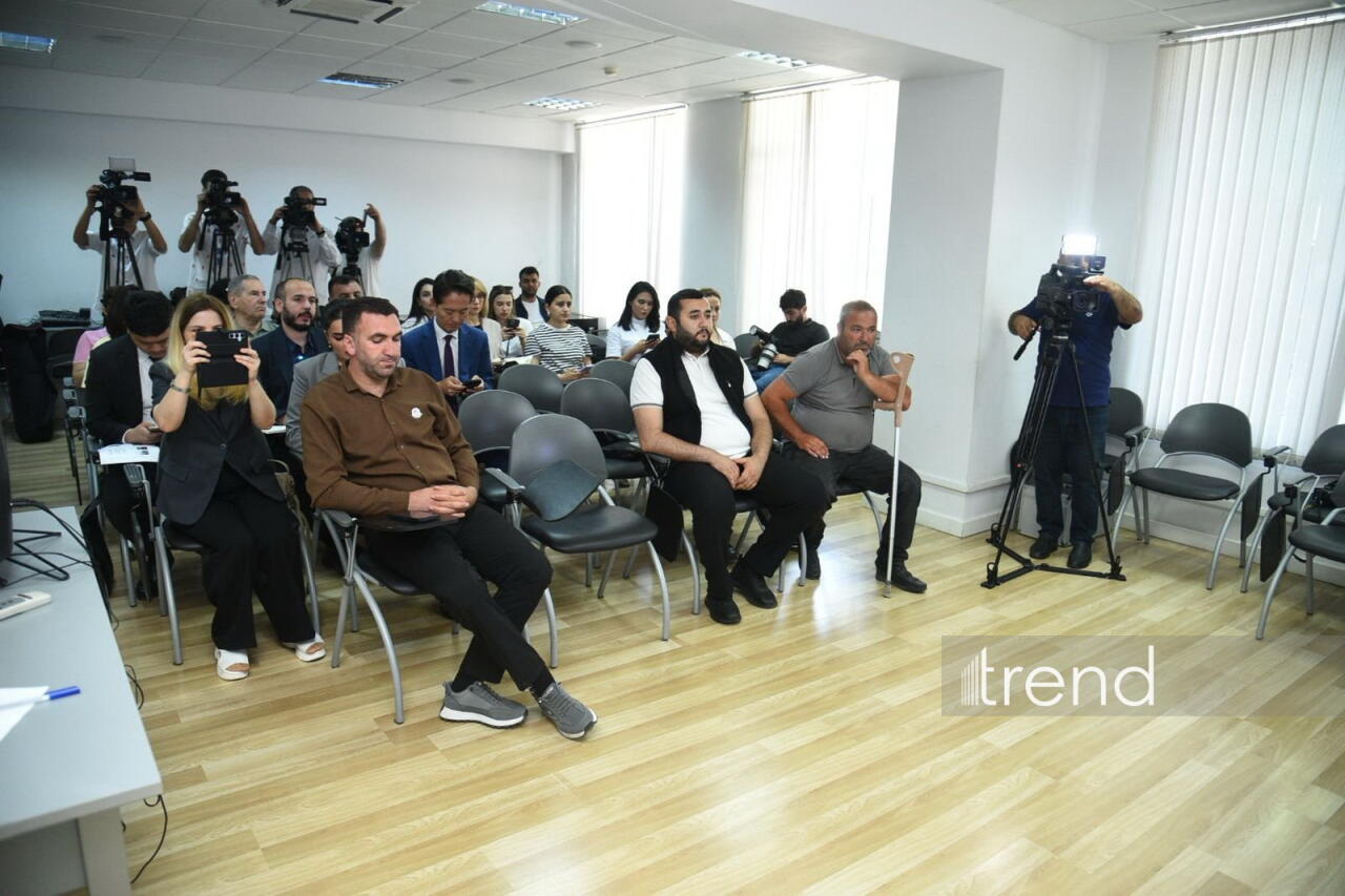 В Азербайджане обсудили поддержку пострадавших от мин