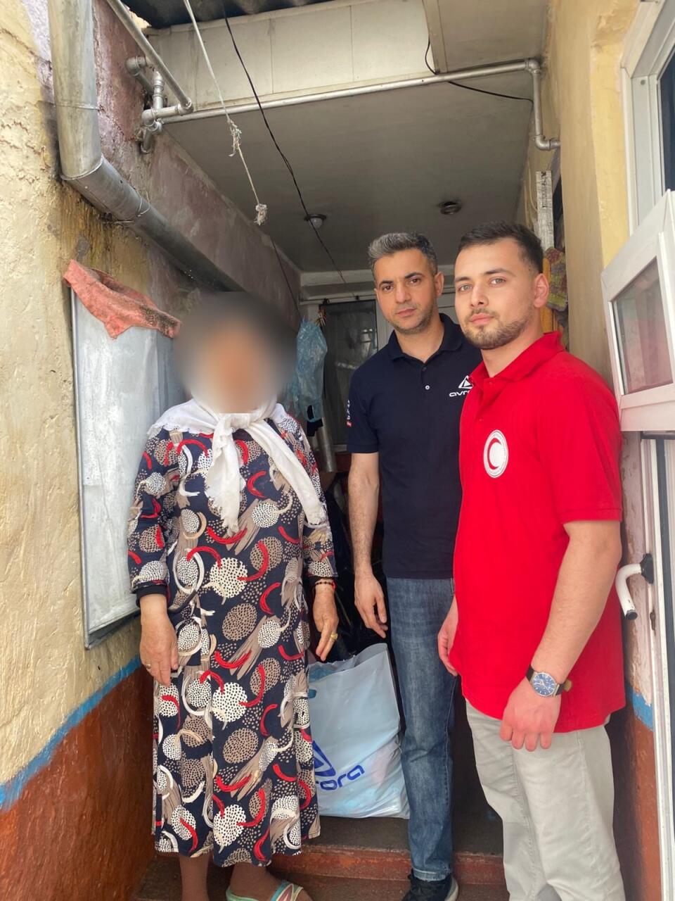 “Avrora Qrup” Qurban Bayramı münasibətilə aztəminatlı ailələrə bayram sovqatı çatdırıb
