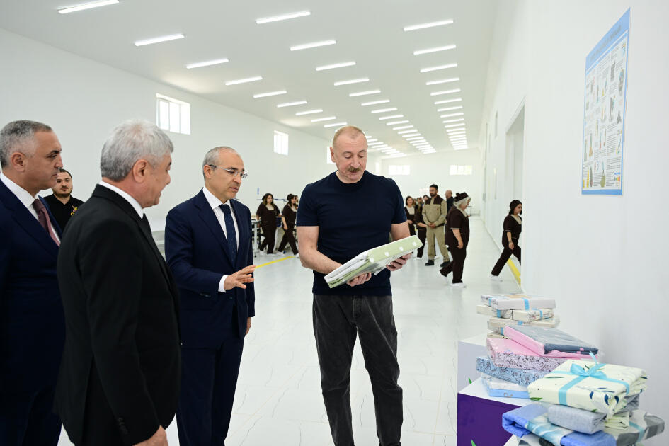Prezident İlham Əliyev Xocalı şəhərində “Qarabağ Tekstil Evi” MMC-nin açılışında iştirak edib