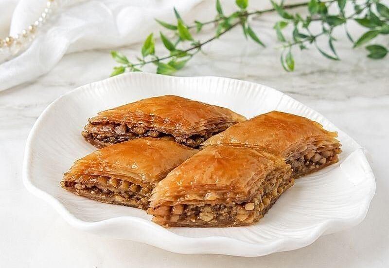 Asan ev paxlavası dadında şərbətli şirniyyat resepti