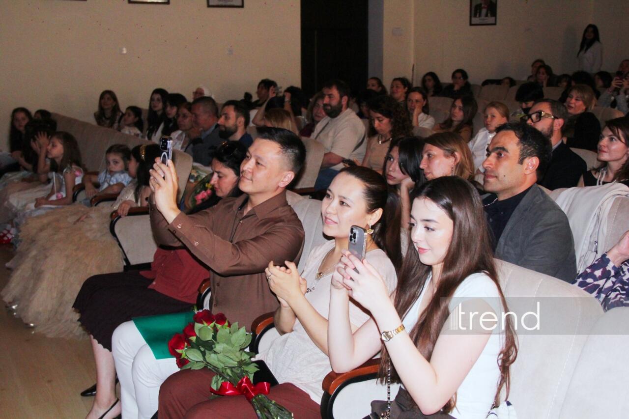 Юные таланты из разных стран выступили в Баку на фестивале "Мир детей"