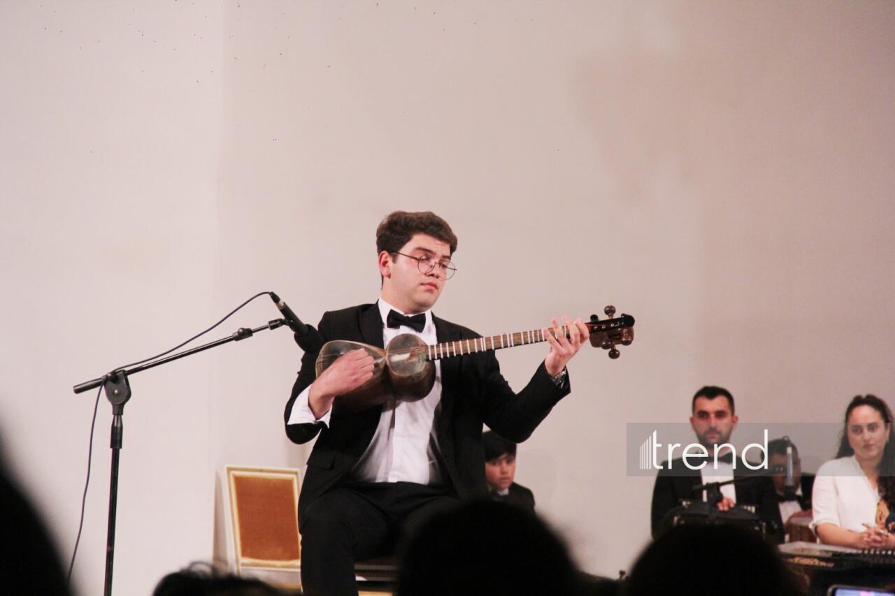 В Баку открылся I Международный музыкальный фестиваль "Мир детей"