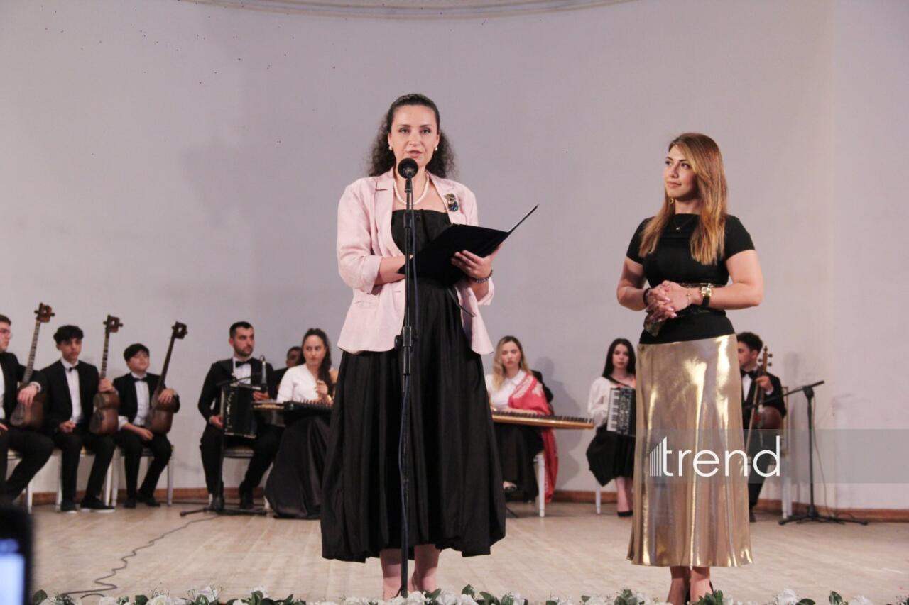 В Баку открылся I Международный музыкальный фестиваль "Мир детей"