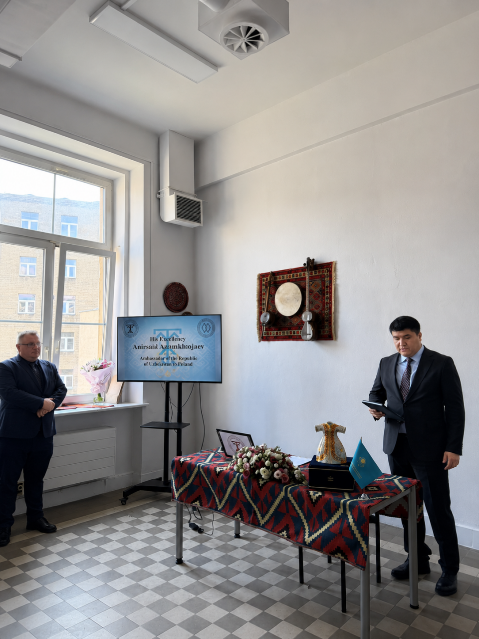 В Варшаве состоялось торжественное открытие Центра тюркской культуры и наследия