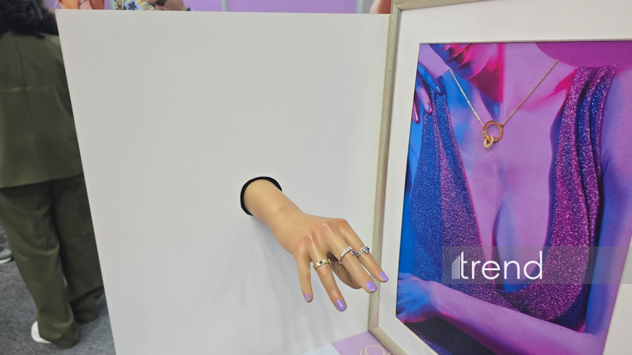В Баку проходит выставка Azerbaijan Jewelry Show