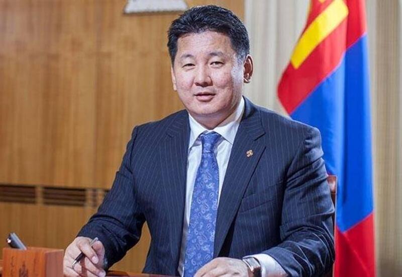Monqolustan Prezidenti Prezident İlham Əliyevi təbrik edib