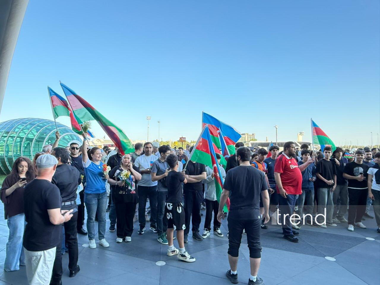 Avropa çempionu olan minifutbol üzrə Azərbaycan millisi vətənə qayıdıb