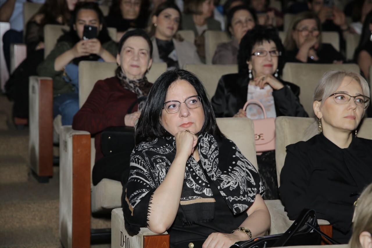 В Баку состоялся торжественный литературно-художественный вечер к 120-летию Самеда Вургуна