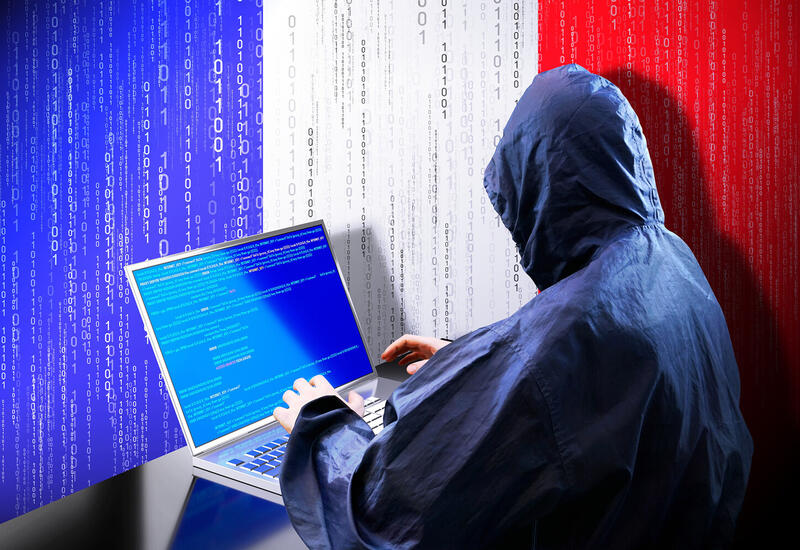 Во Франции хакеры могли украсть данные десятков тысяч чиновников