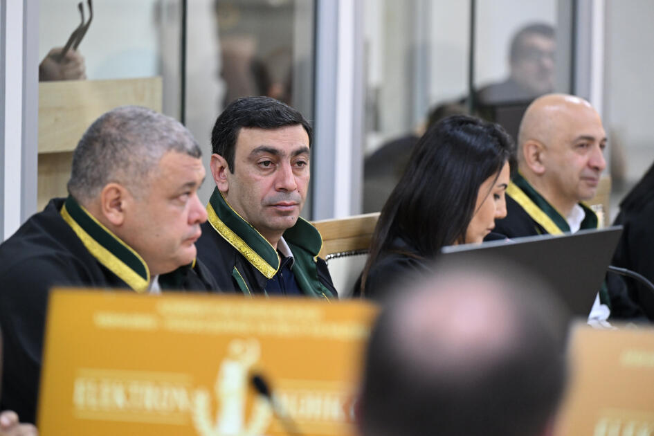 Ermənistan vətəndaşlarının şikayətləri üzrə apellyasiya məhkəməsində tərəflərin çıxışlarına başlanılıb