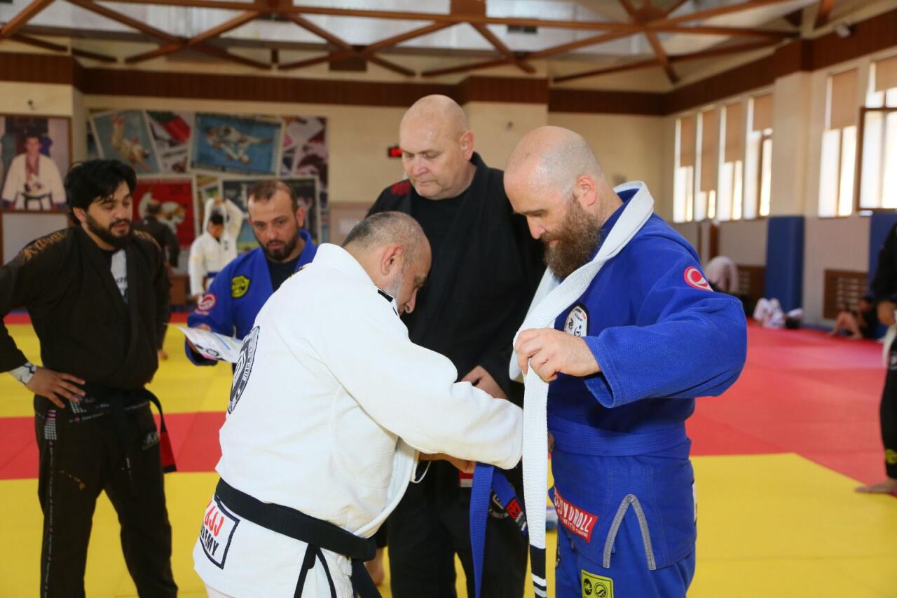 В Баку прошел семинар по бразильскому джиу-джитсу