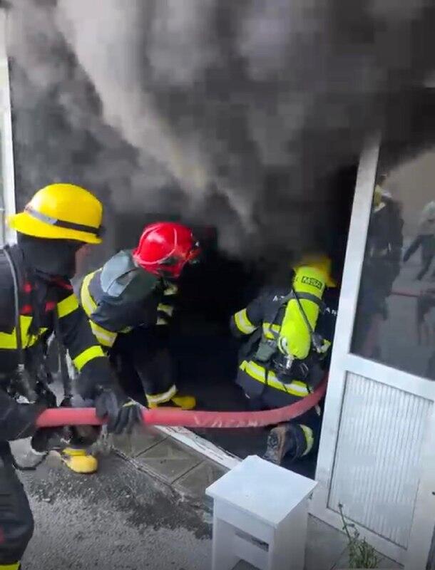В Баку вспыхнул пожар на объекте