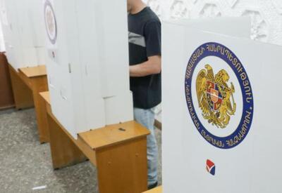 Поствыборный балаган в Армении - оппозиция ждет "чуда"?