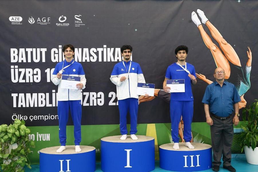 Состоялся чемпионат Азербайджана по прыжкам на батуте и тамблингу