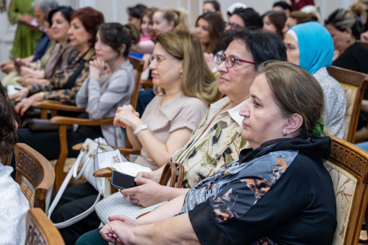Раскрывая музыкой тайный смысл поэтического слова - вечер в Баку