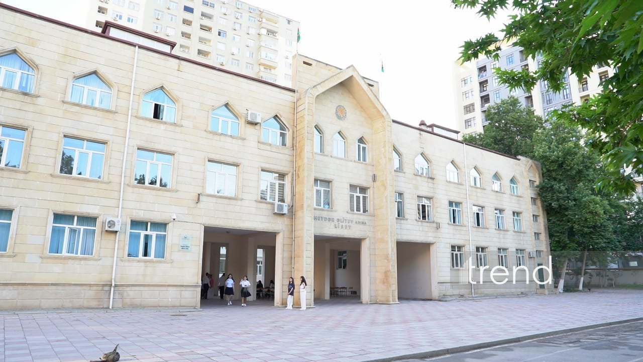 Heydər Əliyev adına Liseydə Məzun Günü keçirilib