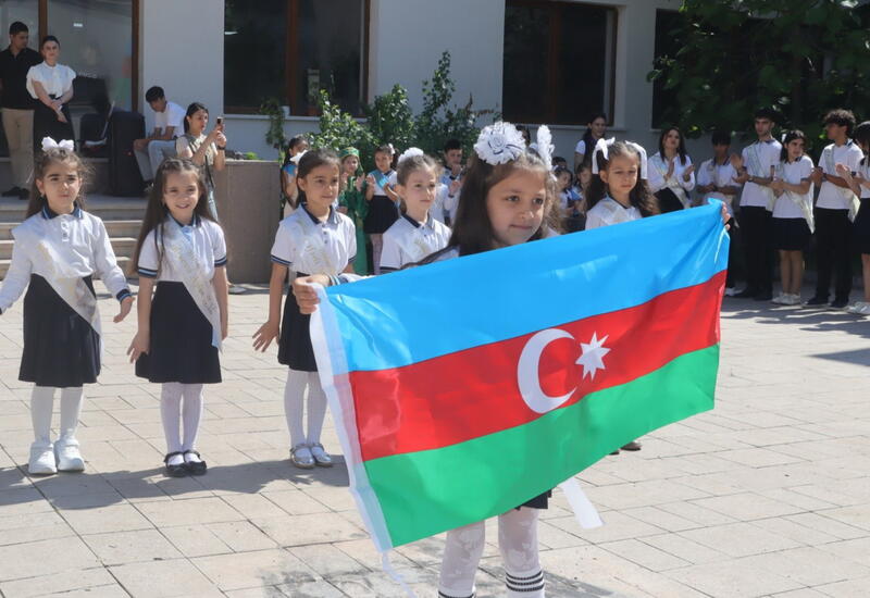 Xankəndi, Xocalı və Ağdərə məktəblərində “Son zəng” çalınıb