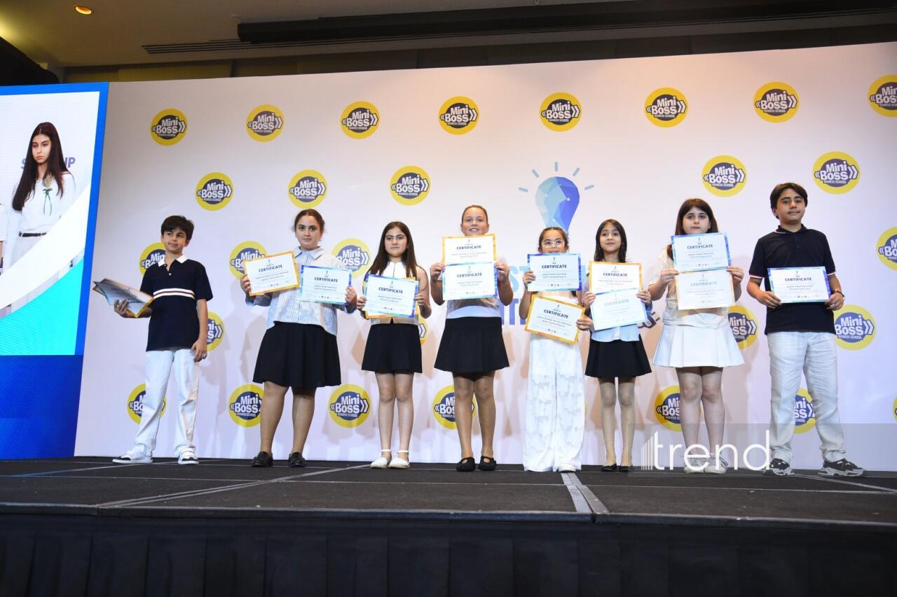 MiniBoss Business School Baku провел VI Национальный чемпионат по стартапам - определены лучшие проекты юных предпринимателей