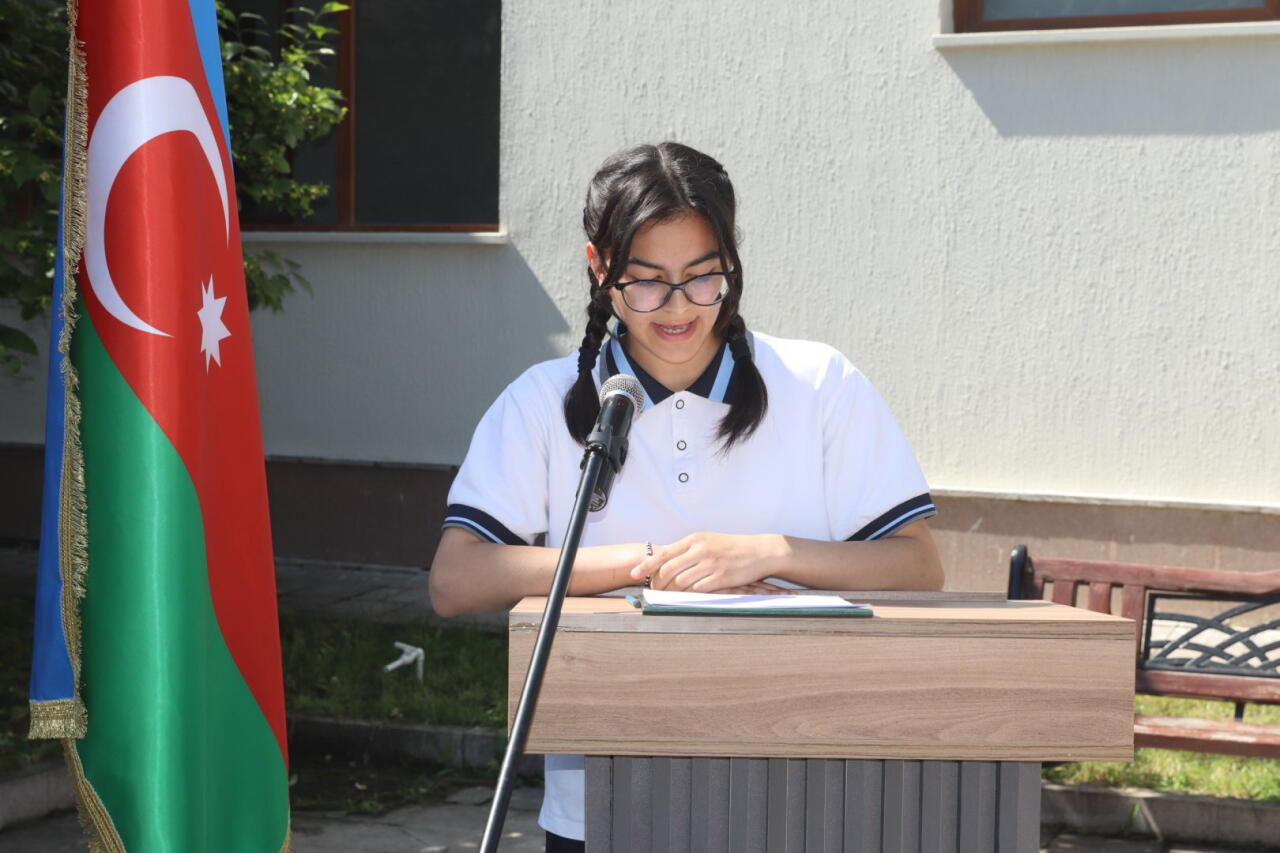 Xankəndi, Xocalı və Ağdərə məktəblərində “Son zəng” çalınıb