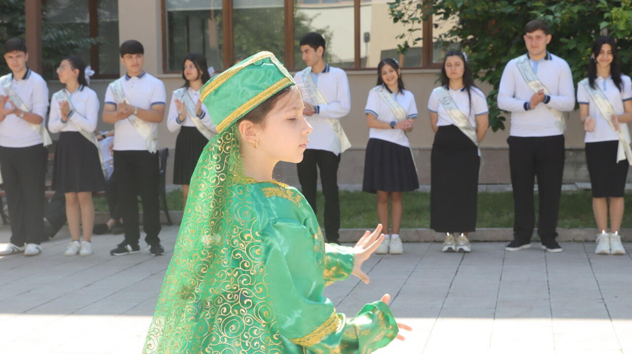 Xankəndi, Xocalı və Ağdərə məktəblərində “Son zəng” çalınıb