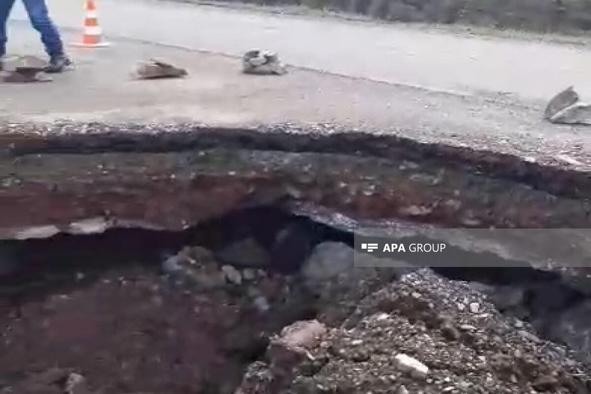 Сель в Дашкесане нанес серьезный ущерб, обрушилась часть дороги