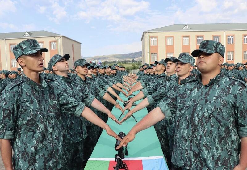 Gənc əsgərlərin hərbi andiçmə mərasimi keçirildi