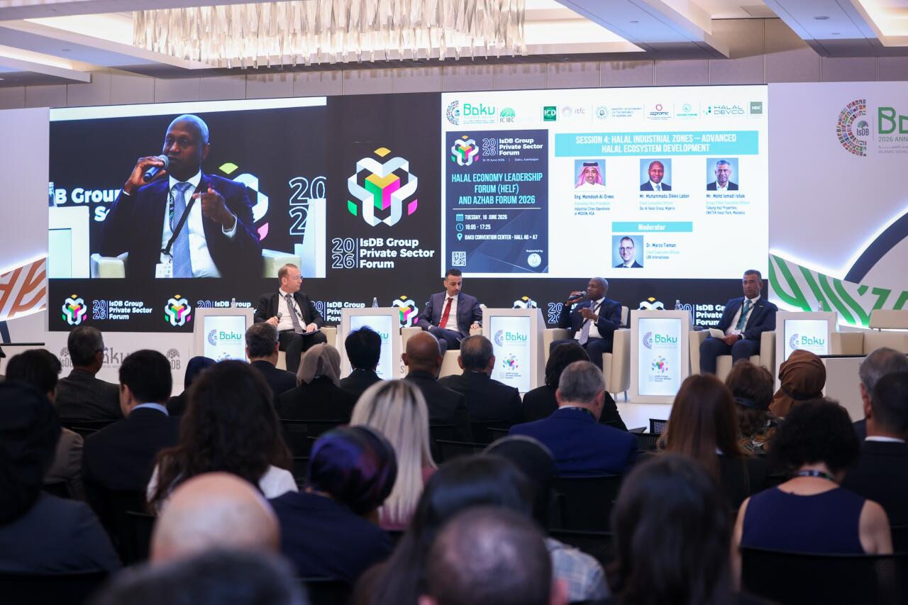 Bakıda keçirilən İslam İnkişaf Bankı Qrupunun 51-ci İllik Toplantıları çərçivəsində HELF Forum və AZHAB Forum keçirilib