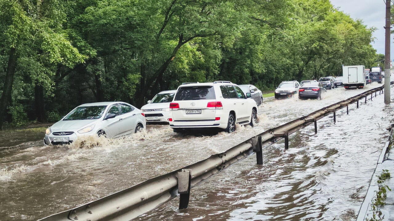Россия под водой: проливные дожди затопили несколько регионов