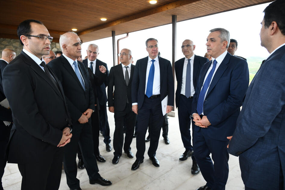 Xocalıda salınmış intensiv bağçılıq təsərrüfatları ilə tanışlıq