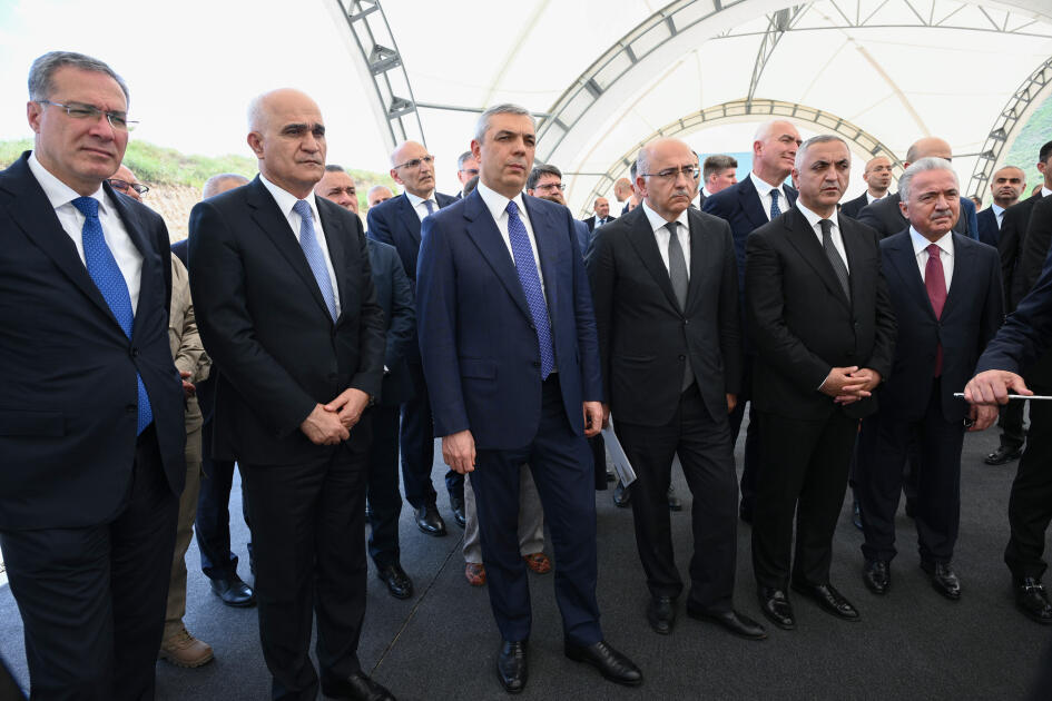 Əlaqələndirmə Qərargahının iclasının iştirakçıları “Dəmirli” Filiz Emalı Kompleksində görülən işlərlə tanış olublar